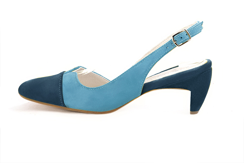 Peacock blue women's slingback shoes. Round toe. Medium comma heels. Profile view - Florence KOOIJMAN